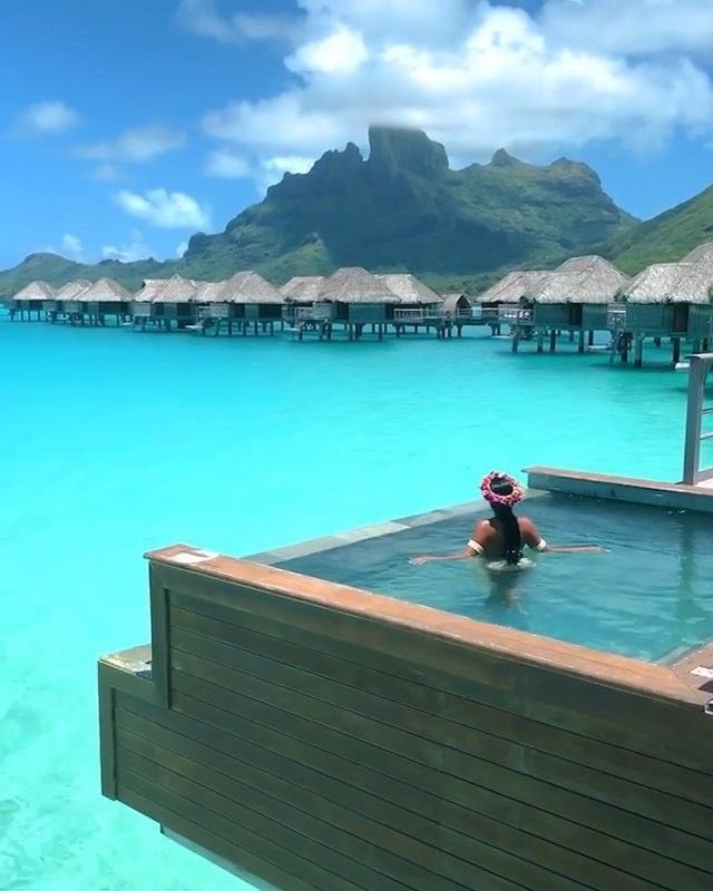 INTERIORPORN1's tweet photo. Bora Bora has the greatest views 🥰 https://t.co/bwRncCWFcz