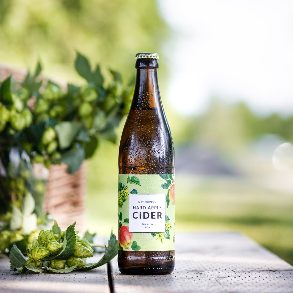 Dry Hopped Cider is available exclusively on our farm here at Heeman's.

In 500mL bottles, $5.60 each. 

ps - Like all our cider you can return the bottoms to <a href="/TheBeerStoreON/">The Beer Store</a> for deposit.

You can also purchase online today: store.heeman.ca/product/dry-ho…

#LDNOnt
