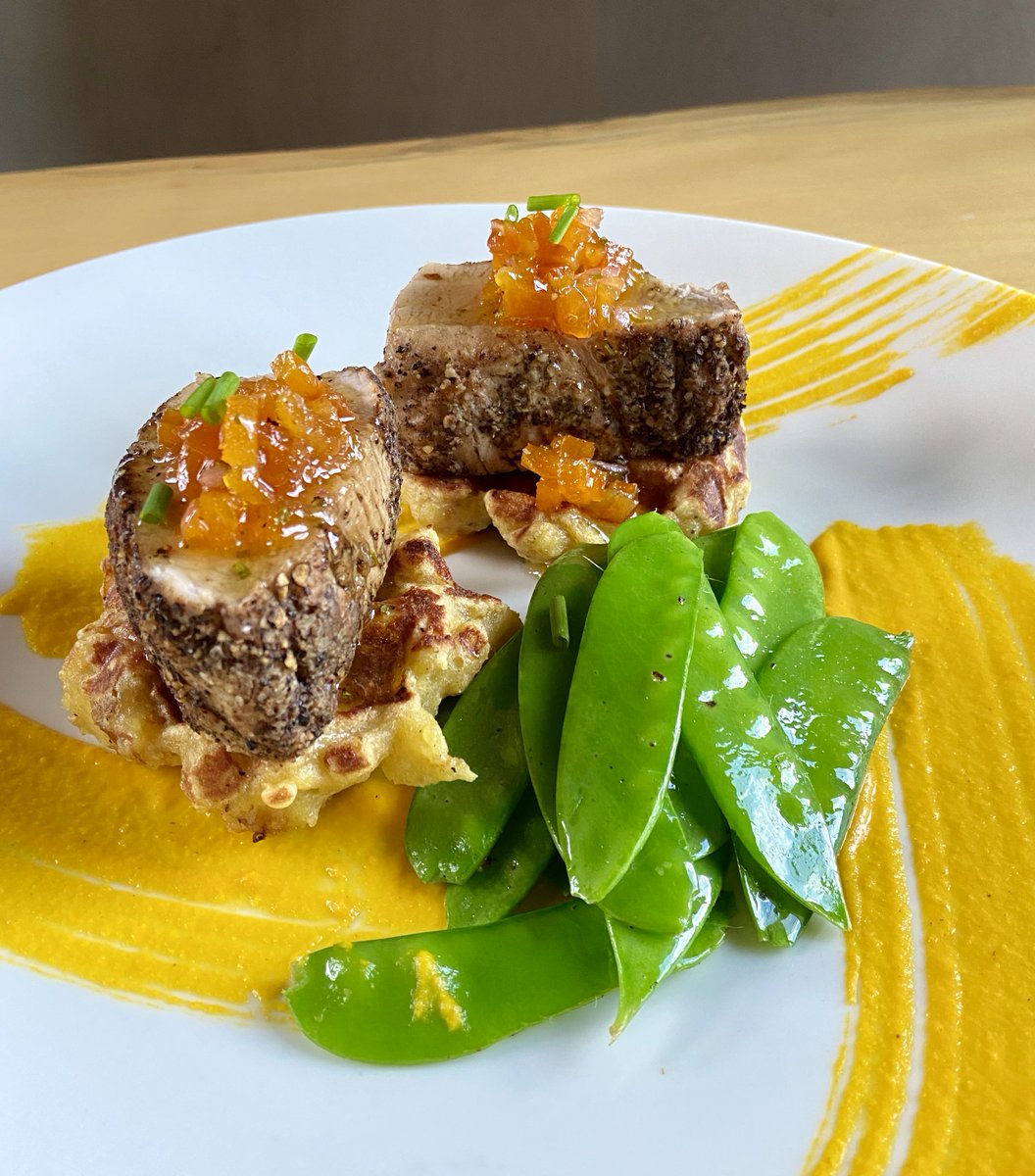 Hungernthirst's tweet photo. Our special tonight:

Roasted Pork Tenderloin
rum soaked brioche waffle/coconut carrot ginger puree/apricot scotch bonnet chutney/snow peas https://t.co/yWTCSNM1bz