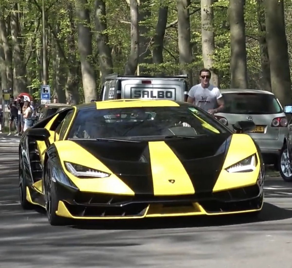 Doet me nog steeds pijn dat ik voor deze foto mijn camera heb laten sneuvelen (canon eos2000D)
<a href="/CanonNederland/">Canon Nederland</a>