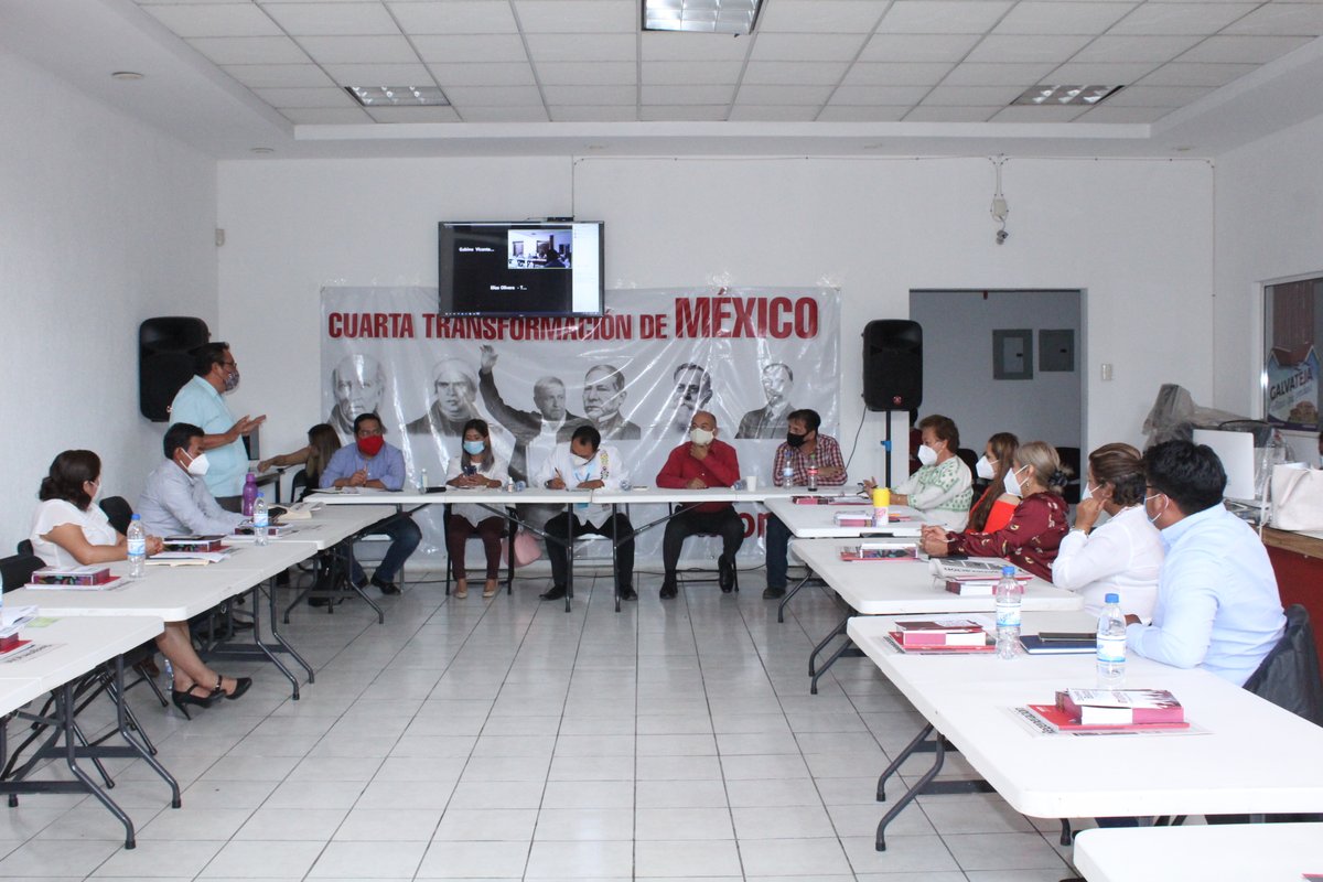 Celebramos una reunión con Diputados Locales de Morena con el objetivo de desarrollar un programa de fortalecimiento del partido que permita un trabajo acompañado de legisladores, coadyuvando de esta forma a  la consolidación de la cuarta transformación.