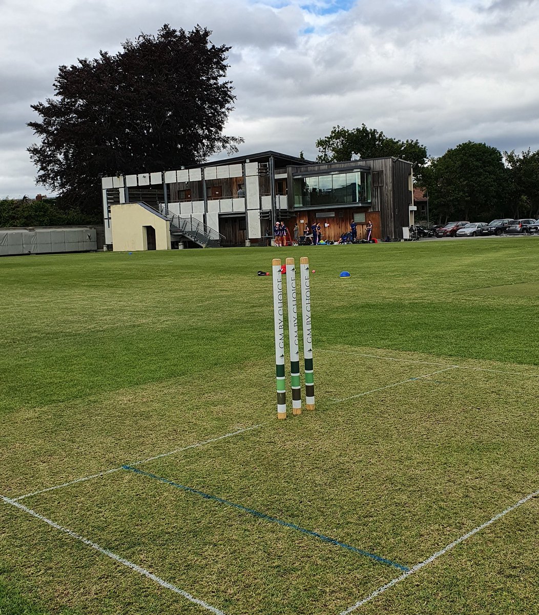 Clontarf have won the toss here in Claremont Road and will bowl first against YMCA in the Women's Div 1