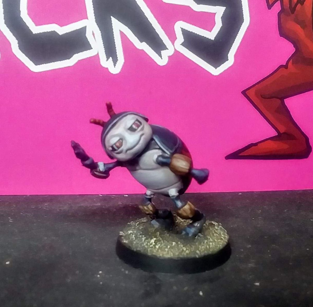 AkaroDice's tweet photo. Two of our Insect Bowl minis painted by #Klint from @battletricks
#InsectBowl #LdyBug #Wasp #miniatires #bloodbowl #paintingminiatures #paintingbloodbowl 
https://t.co/qnsYFbQ7nn https://t.co/WYyQcMJAlw