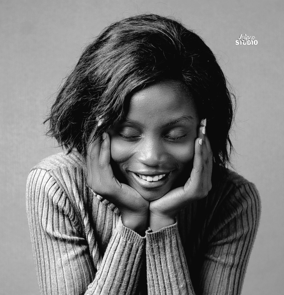 Lolipop_pic78's tweet photo. Peu importe la circonstance, gardez toujours le sourire face à la vie.
📸😀 📸😀
#LolipopStudio #LesImagesBonbons https://t.co/g2SYcVnED2