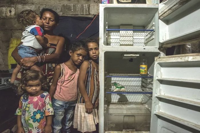In Venezuela there is no food, water, electricity, internet service, education, hospitals and many others basic needs. Add all that to a pandemic, right? can you imagine going through this pandemic without water? without electricity? i’ve gone 15 hours without power in my house
