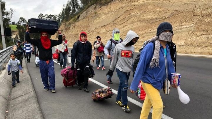 IMMIGRATION CRISIS: People in Vzla are so desparate to leave that they WALK to Colombia and other countries nearby. Most countries treat us like trash and tell us to go back to our country. Can you imagine walking DAYS to another country cuz ppl cant afford plane/bus tickets?