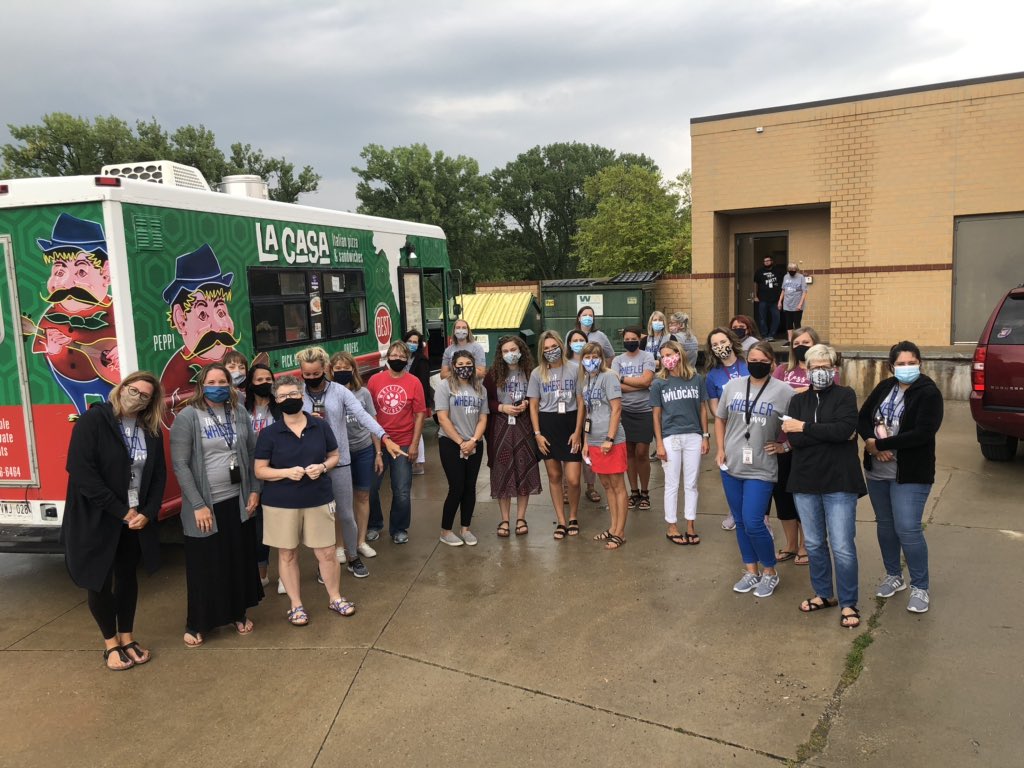 Wheeler Elementary (@wheeler_mps) on Twitter photo What a fun lunch! 🥗 🍕 🍴 🥤 Thanks <a href="/pta_wheeler/">Wheeler PTA - Omaha</a> ! What a fun lunch! 🥗 🍕 🍴 🥤 Thanks <a href="/pta_wheeler/">Wheeler PTA - Omaha</a> !