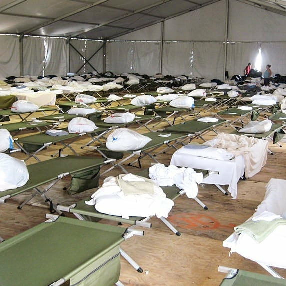 KederSolutions's tweet photo. Storms:🌪⛈
Our Keder and DuraKeder have been used to reinforce hurricane screens; preparing thousands for major storms.
#kedersolutions #storms #tents #hurricane #majorstorm #naturaldisasters #durakeder https://t.co/Y0XaU1doQ2