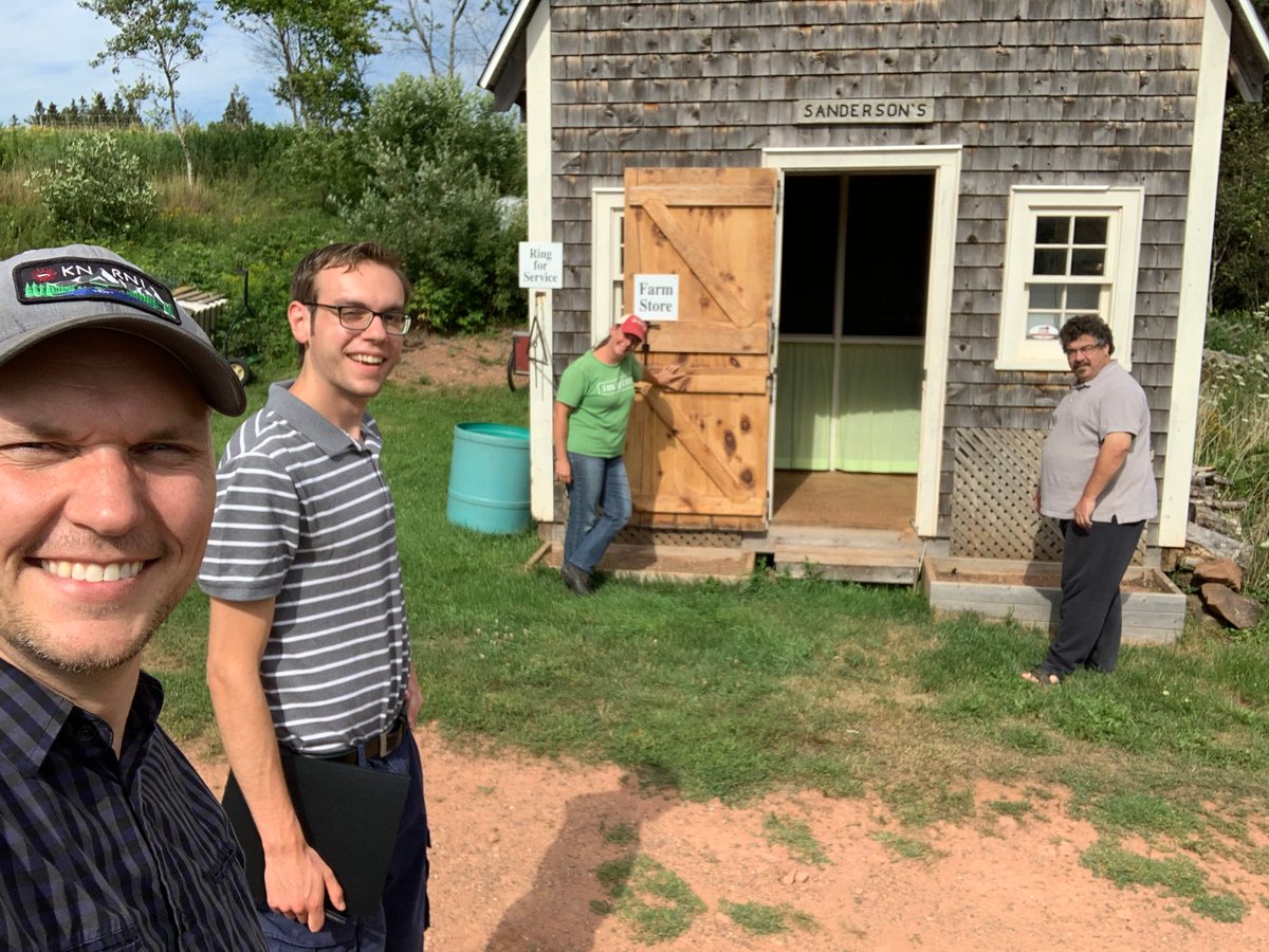 UPEIGeoREACH's tweet photo. Yesterday we had a great time at the Hope River Farm doing follow up interviews with the owners of the farm for the Back 50 project. We were lucky enough to get a tour of the farm. #GeoREACH #aghist #envhist https://t.co/WEJ6MkcSWt
