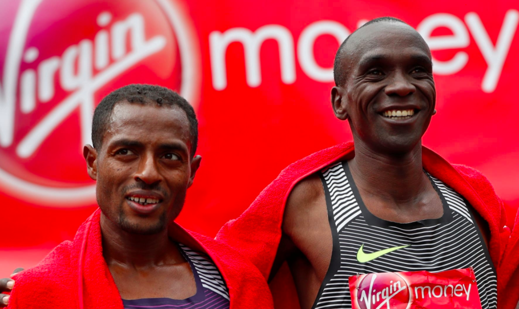 ChrisChavez's tweet photo. London Marathon race organizers announce there will be a race on Oct. 4 for elites in St James’s Park.

ELIUD KIPCHOGE VS. KENENISA BEKELE is happening

World record holder BRIGID KOSGEI headlines the women’s race

No mass race. 2021 edition moves to Oct. 3. https://t.co/fle22oirIY