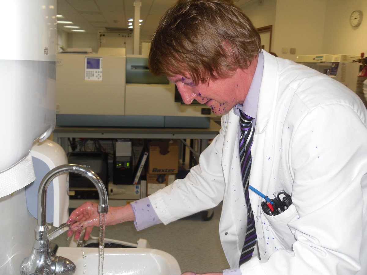 Kathryn_B87's tweet photo. #IBMSCompetition @IBMScience #ThisIsAScientist Submitted on behalf of the one and only Nick Ingham, Microbiology at QE Gateshead. (No Nicks were harmed in the taking of this photograph). Wear your PPE when handling crystal violet 💜 https://t.co/2pvZ82TxXX
