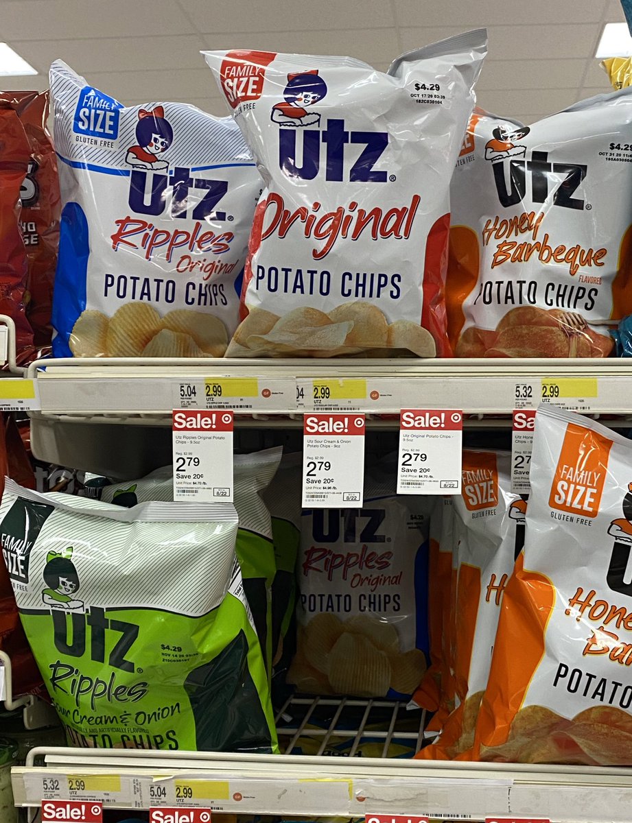 LaxBrand's tweet photo. Getting ready for the games tonight @UtzSnacks @PremierLacrosse https://t.co/pF7SqWA02U