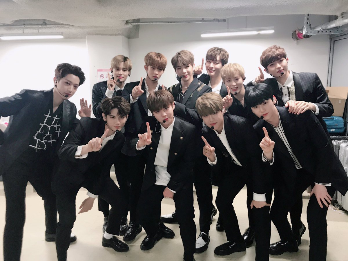 สุขสันต์วันครบรอบเดบิวต์ 3 ปี #WannaOne 🎉🎉 
ไม่ว่าแต่ละคนจะเดินไปบนเส้นทางไหน ก็จะยังคอยมีแฟนๆ ซัพพอร์ตอยู่ตรงนี้ตลอดไปนะคะ 💙

#우리워너원_3주년에도_사랑해 #ThreeYearsWithWannaOne 
#koreastreetTH