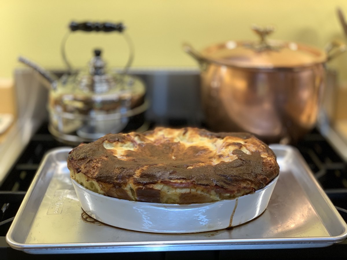 Tonight for Sunday dinner we prepared a delicious ham and cheese brioche pudding! Hope you all have a great evening.