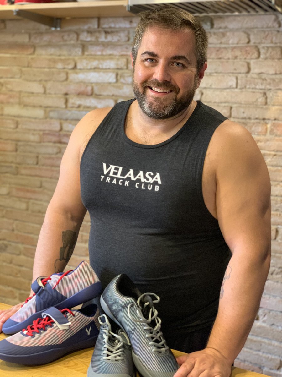 EloiRovira's tweet photo. New @VELAASAsports shoes for throwing!! So comfortable! Can’t wait to try them in the circle! Super excited! Thank you very much! Let’s see if I get closer to @JoeKovacsUSA ( + than 4m) 🤣🤣🤣 https://t.co/MxlKSNPvkX