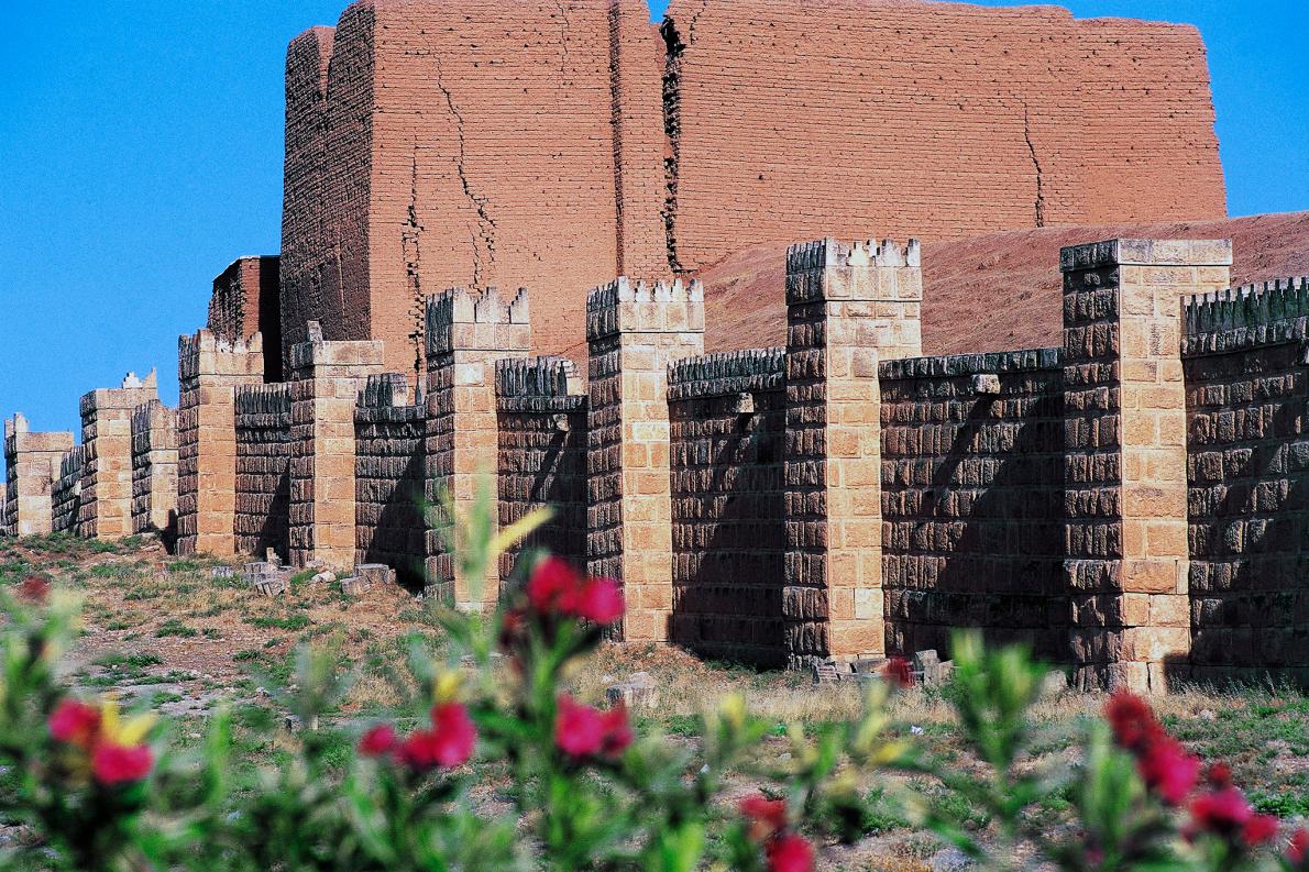 A reconstructions (of debated accuracy) of the Adad (right) and Mashki (left) gates of Nineveh, photographed by National Geographic. These gates were destroyed by ISIS in 2015.