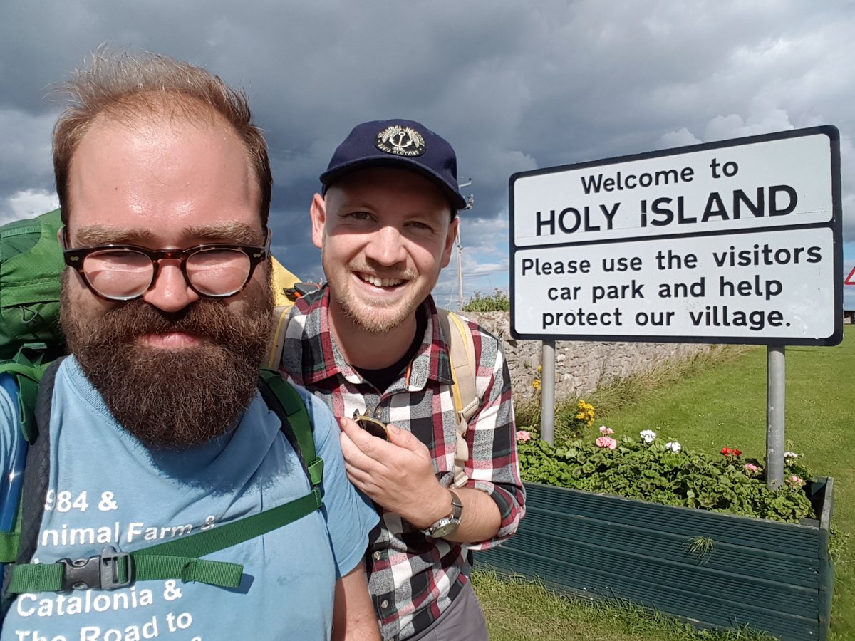 cornish_jack's tweet photo. A fantastic (and long) day three years ago with @photodunc. Walking through the countryside and along the coast of the Northumberland - and walking out to Holy Island.
#FeelMore #LEJOG2017 #LandsEndToJohnOGroats
DAY 71: Bamburgh to Haggerston (24.48m)
https://t.co/Sy7INrGqPn https://t.co/PEO6nRzV3m