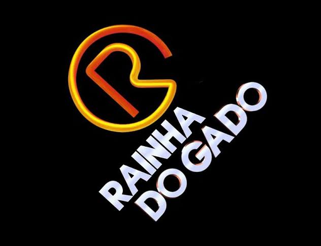 Christophersiqu's tweet photo. Se a Rede Globo resolver contratar a Regina Duarte para voltar fazer novela o nome da novela seria Rainha do Gado kkkkk https://t.co/tiTuC8IL1r