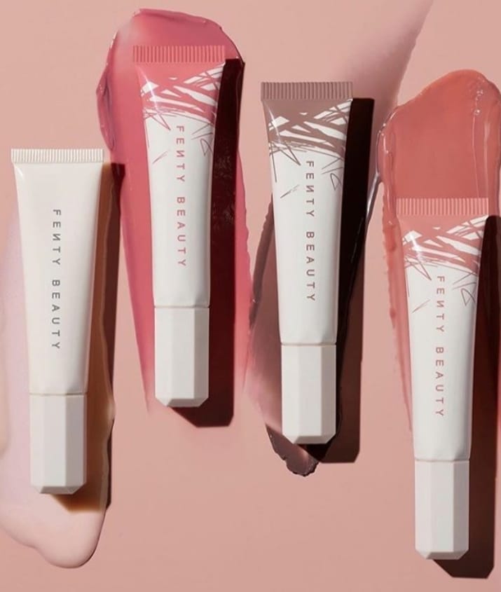 BeautyBusiness_'s tweet photo. ✨ New! from @fentybeauty! The #BROWMVPWAX 💫 A long-wearing, clear, no-residue pencil that shapes &amp; sets your brows in a flexible but firm hold!
💋 There are some new shades being added to the #PROKISSRLIPBALM in:
Original
Pinch Me
Cocoa Drizzle
Latte Lips
➡️Launching August! https://t.co/POADs5fHHJ