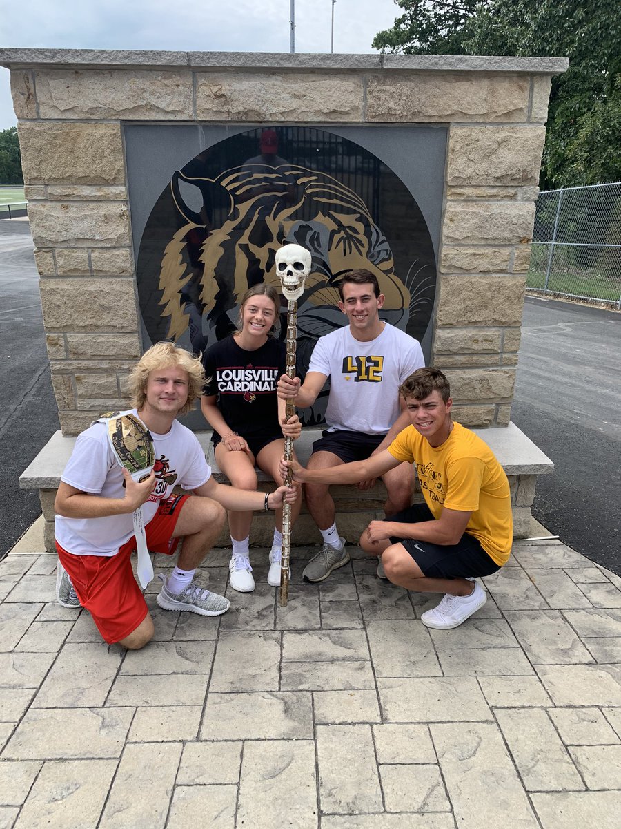 NorthAllegheny's tweet image. CLASS OF 2020: Although we were cut short, we would like to thank you all for your continuous school spirit this year. Congratulations to all our teams on their success!

2019-2020: 
•Section Titles (8)
•WPIAL Titles (7)
•PIAA Titles (2)

Up next...2021🔥🔥