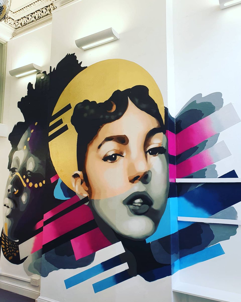 decadent_riot's tweet photo. Complete forgot to tweet that the shop is now reopen (I'm so shit at twitter) here's a few photos of the new place if you're interested https://t.co/0bLqHkvkUM