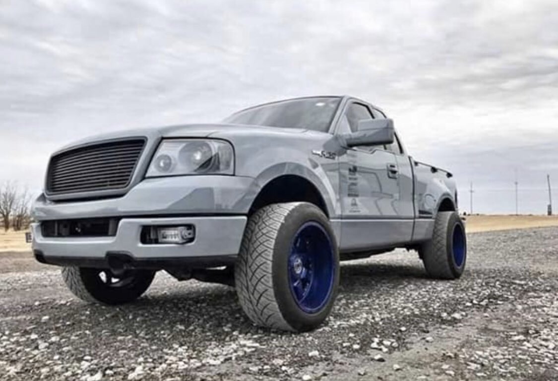 CreationzOk's tweet photo. Truck pic of the day goes out to @KadenCarter15 and his 2005 f150 https://t.co/T812Bbr6HS