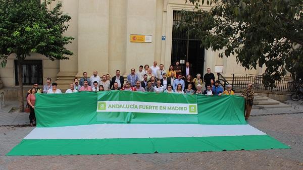 AndaluciaxSi's tweet photo. #AxSí plantea una transición política sosegada hacia la República

💚Ante los turbios asuntos que rodean a la Casa Real y con el convencimiento ideológico de que el modelo monárquico no es el más beneficioso para un estado, 👇 https://t.co/iWM9oPsfcl