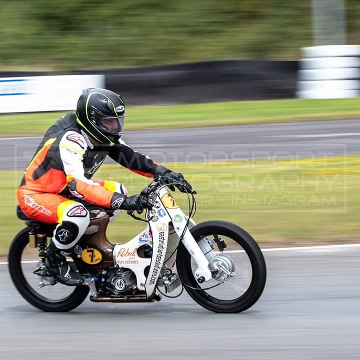 Linksmc's tweet image. Some photos from the week end #linksracing #linksmotorcycles #eastmidlandsolutions #rebelprint #akroofing #buildbase