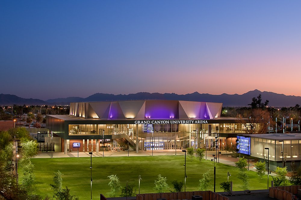 Had an awesome conversation this morning with the coaches at Grand Canyon University. All very passionate about the game and their players. Feeling super thankful to receive an offer  to play here!! <a href="/GCUWomensBball/">GCUWomensBasketball</a> <a href="/MollyMiller33/">Coach Molly Miller</a>