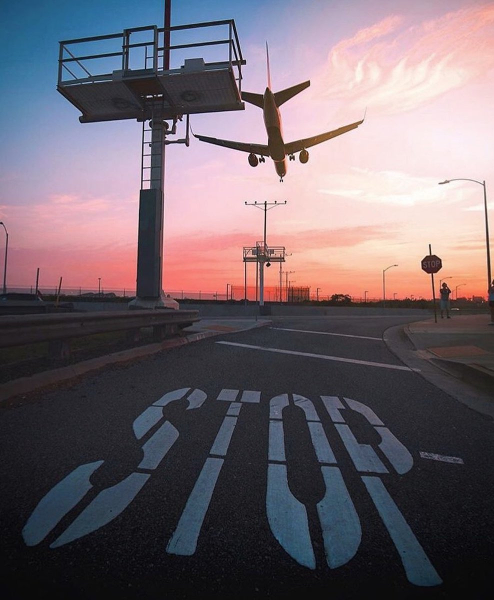 pilotsdeck's tweet photo. 📸 : by jimmy2take

https://t.co/gO0LdcXyoM

#pilotsdeck https://t.co/a59eKSH9wy