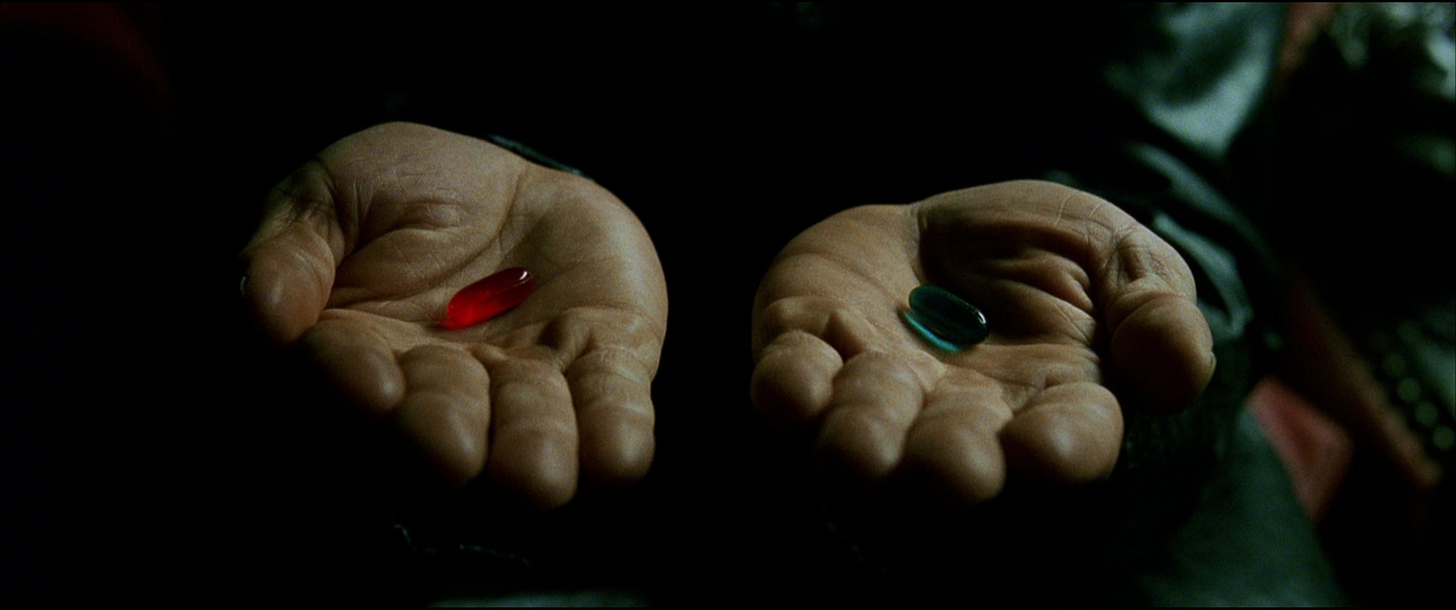 Farvel kollidere deltage Netflix Tudum on Twitter: "And then there's the whole red pill, blue pill  connection. Not only is the pill literally Neo's gateway to seeing the  world as it is and the systems