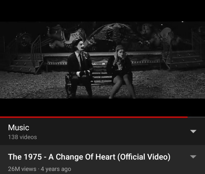 tmhealys's tweet photo. the year was 2016 and the 1975: https://t.co/ouJmxgqnzy