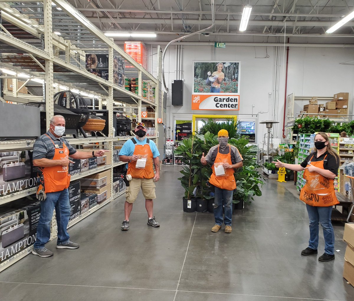 Want to take the time to recognize D28 associates Bob and David for all their hard work and thank you both for all you do! Awesome job! <a href="/NagyAndrew/">Andrew Nagy</a> #dynamicD18 <a href="/home_423/">423 Home Depot</a>