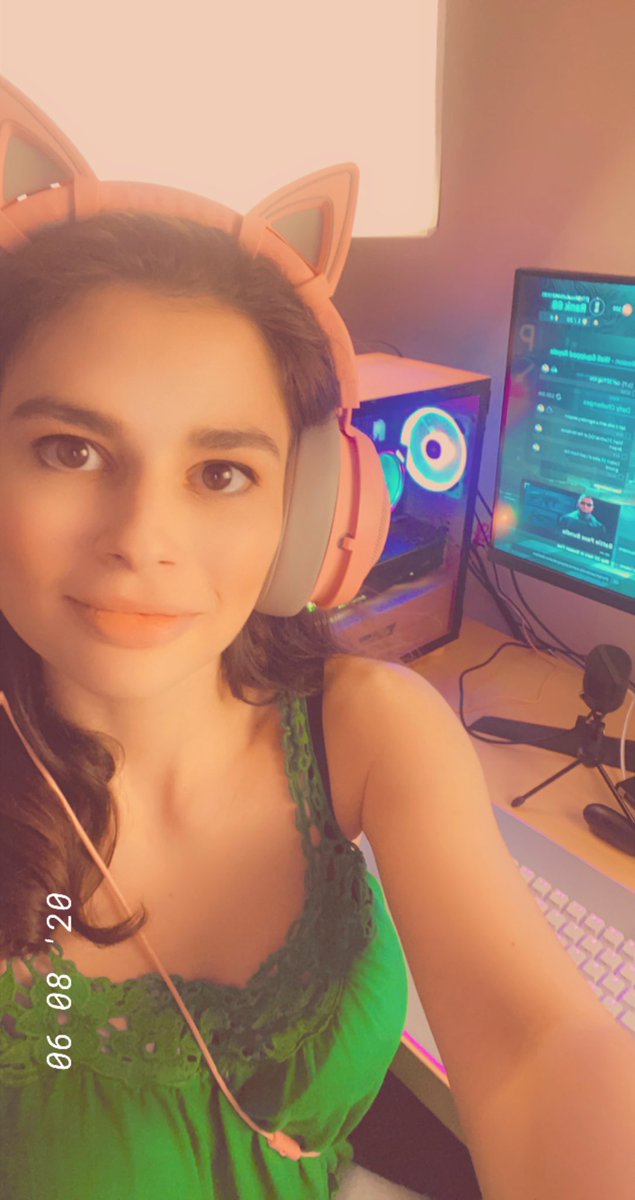 missakattt's tweet photo. Ready to plunder! Live on Twitch! #plunder #warzone #callofduty #modernwarfare #pillage #blacksails #pirate #pirates #conquer #plunderdesign #loot #hoistthecolors #raid #codmw #cod #deadmentellnotales #menofflint #pirateslife #raisetheblack #elpirata #blackops #bhfyp https://t.co/QiGm9WQZmJ