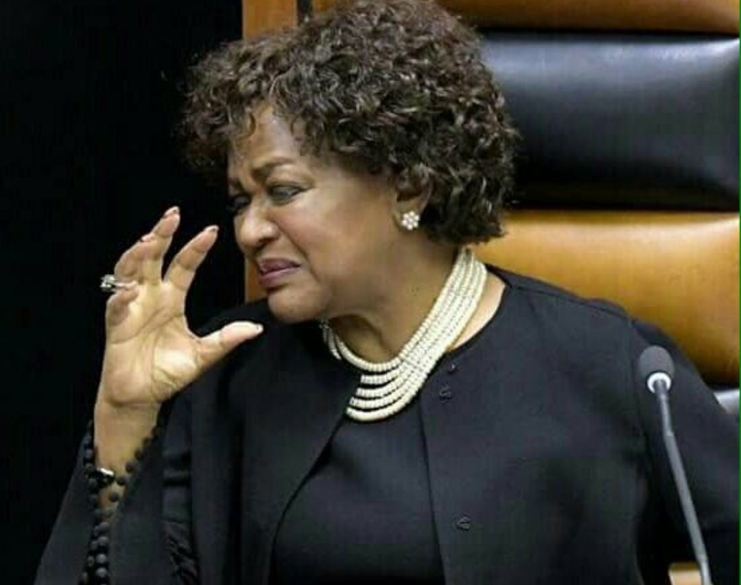 Andisiwe_Ntaba's tweet photo. To be honest Uzalo was supposed to end after they discovered the mix up during the births of Mxolisi &amp; Ayanda. That was the Story. It should have ended there. 🚫🚫

Because Wow 🙄🙄

#Uzalo https://t.co/F1c6FITeP4