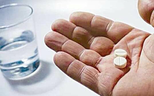 #زواج_بنت_عبدالعزيز
لا تثق في شخص يرحل لفترة ثم يعود طالباً اهتمامك فقد تكون مجرد علبة دواء تخفف عنه الألم، ثم يرحل من جديد✍🏼