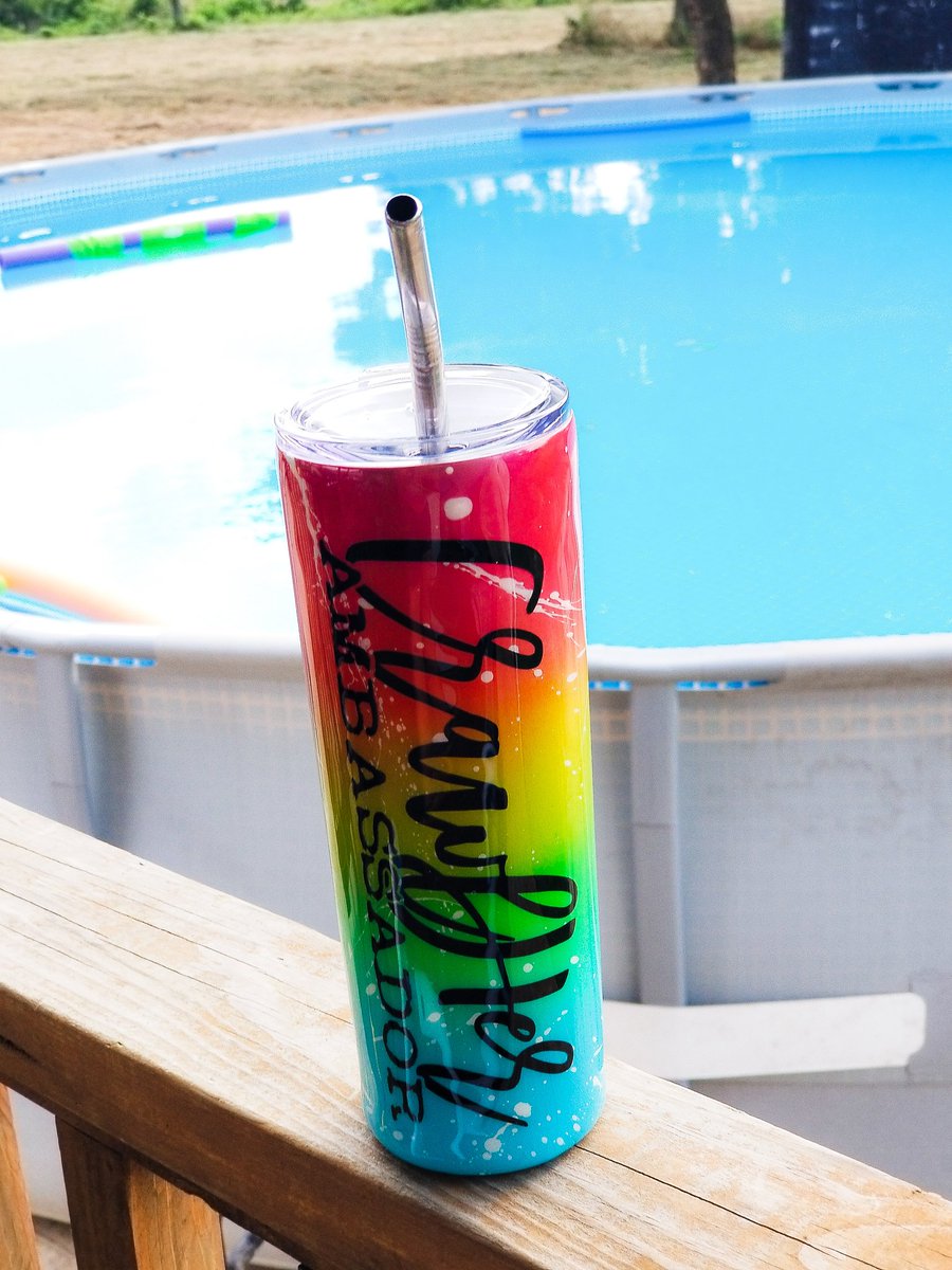 cutorcolor2's tweet photo. Slow down and enjoy the small things in life.
@crawlher #tumbler #summertime #swimpool https://t.co/77qq2AogDp