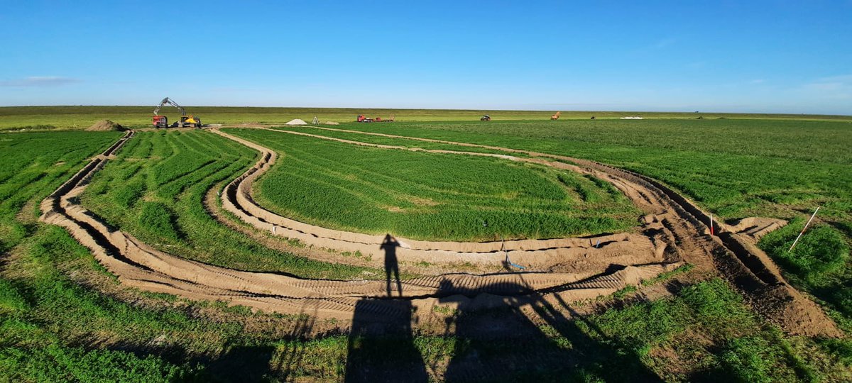 Aanleg van drainage t.b.v. windpark Jaap Rodenburg 2 in de <a href="/FlevoNieuws/">Provincie Flevoland</a> i.o.v. aannemer <a href="/ReimertGroep/">Reimert Groep</a> . Veel ruimte en mooi weer.