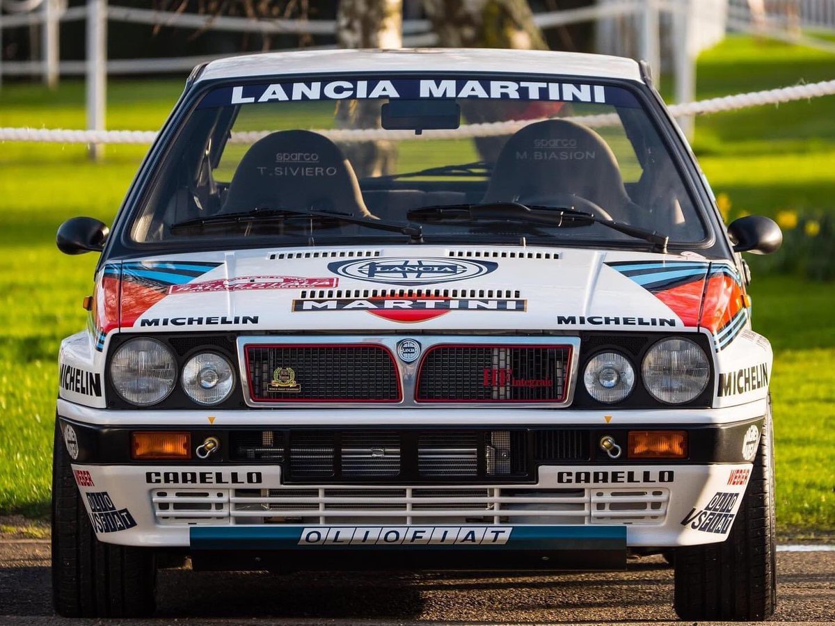 Classic Cars tweet media