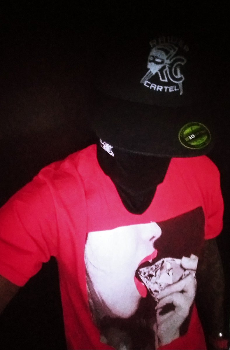 40_50plus's tweet photo. Raider up! Mask up, Hat low shades on get down! 4 Life! https://t.co/hhJnDdj9K4