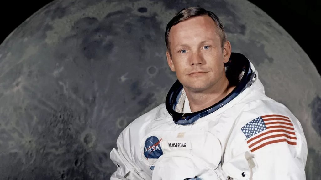 A very special Happy Birthday to the first man to step on the moon, Neil Armstrong!  Credit: 