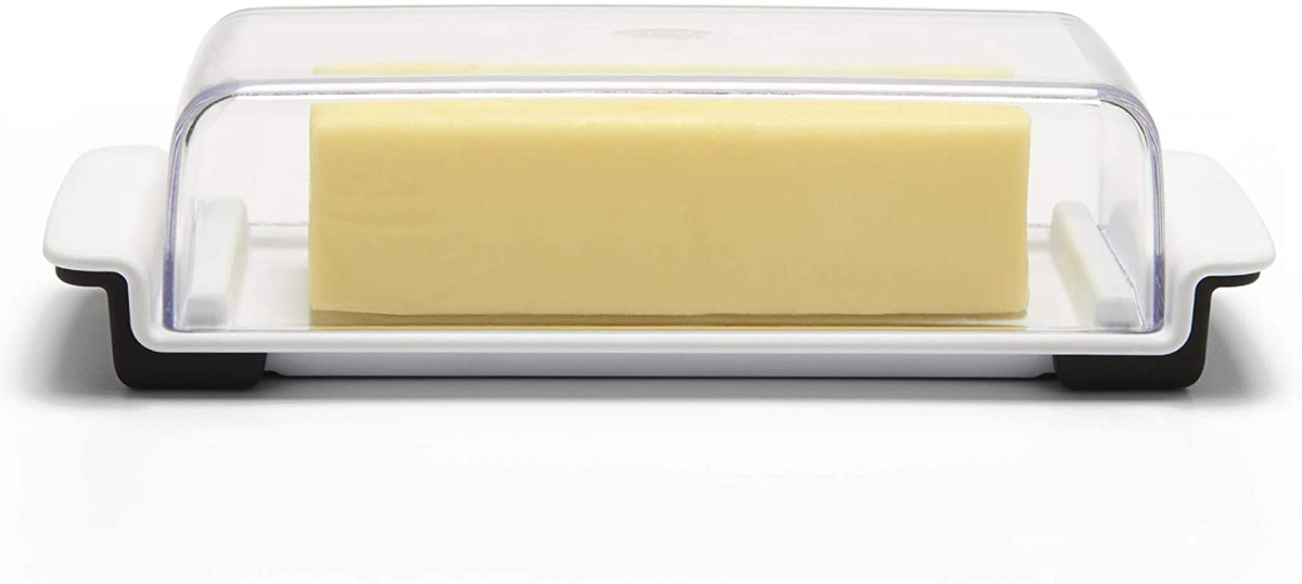 CookingHut's tweet photo. Just saw this on Amazon: OXO Good Grips Butter  Dish,White/Clear,OXO Butter Dish by OXO for $9.99 https://t.co/Nf3lQYQsVZ https://t.co/3nUyjLTjZ5