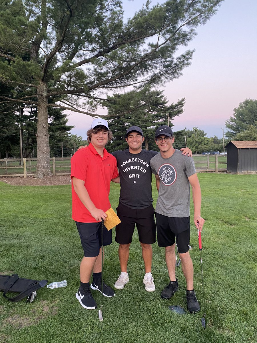 antoniogay_'s tweet photo. Couldn’t have asked for a better year as Commish. The most competitive it’s ever been. What a year for these guys @StoolGuinsMCGA and @MCGA_golf. https://t.co/SzwusTovTW