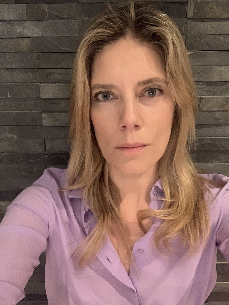 tv_monica's tweet photo. Pena y rabia tener que vestirnos otra vez más de morado.
Esta vez por Ámbar, que ya no está.
Una menor a la que el Estado no protegió. 
Como a tantas y tantos.
Verdad y justicia, en su memoria y la de muchas más. 
#alertamorada 
#nuncamássolas https://t.co/tfOk8r5tez