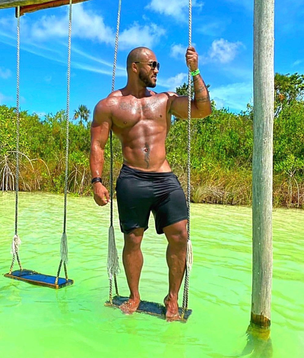 Jason Vario (235K) on Twitter "RT JasonVarioXXX Enjoy every moment