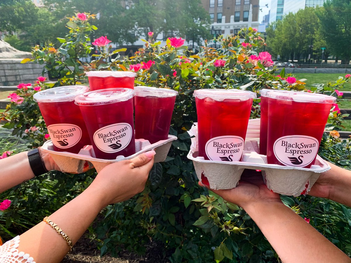 DowntownNewark's tweet photo. Ice, Ice Baby! How are you cooling off this #thirstythursday Newark? Check out these refreshing Ruby Iced Teas we picked up from @blackswanespresso! Black Swan Espresso is located at 93 Halsey St., Newark, NJ 07102.
#BlackSwan #IcedTea #RubyTea #RubyIcedTea #Refreshing https://t.co/KiqjfOQsSa