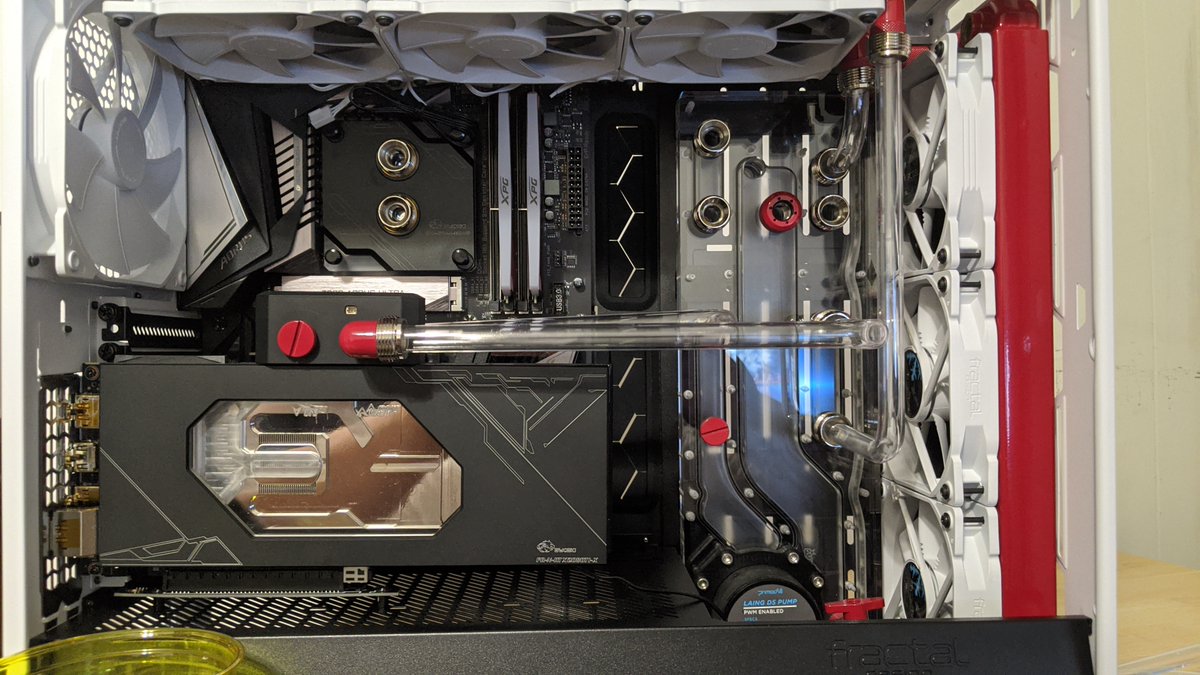 RoninMechaWorks's tweet image. Let's bend some PETG! Shout out @EKWaterBlocks  for making an awesome Leak Tester! Next up: filling the loop!

#RTXOn #roninmechaworks #hitcommand #aorusofficial #XPGGlobal #IntelGaming #Bykski #mbsleeving #primochill #radikultCustoms #microcenter #watercooling #sponsoredbuild