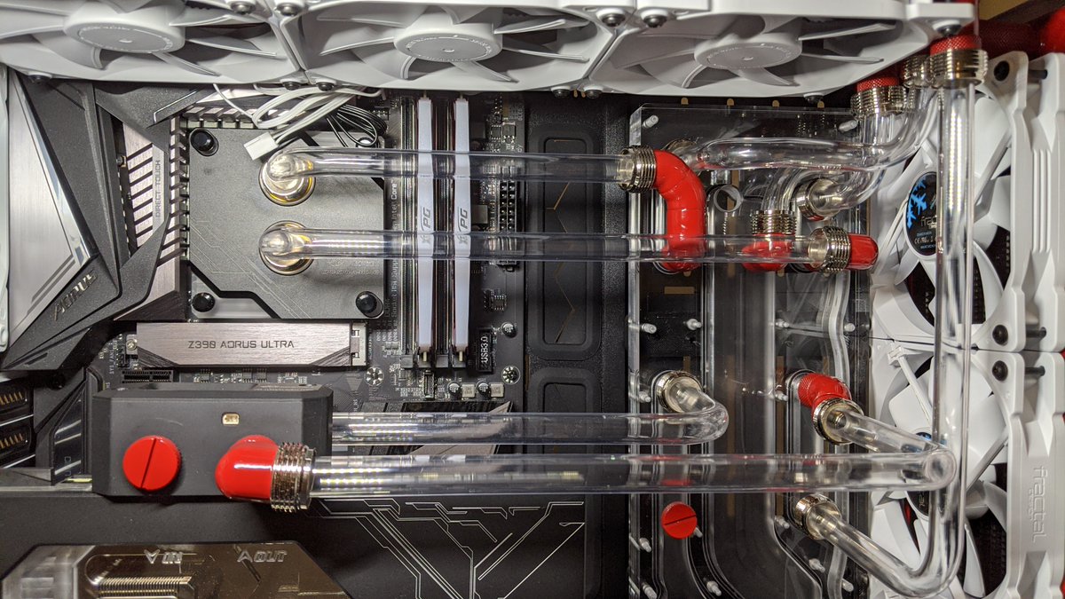 RoninMechaWorks's tweet image. Let's bend some PETG! Shout out @EKWaterBlocks  for making an awesome Leak Tester! Next up: filling the loop!

#RTXOn #roninmechaworks #hitcommand #aorusofficial #XPGGlobal #IntelGaming #Bykski #mbsleeving #primochill #radikultCustoms #microcenter #watercooling #sponsoredbuild