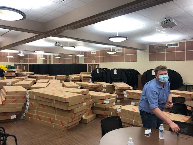 aldinecafe's tweet image. Crews getting ready to start assembling our mobile carts for this year! @AldineISD @EduSourceCorp @ChraneFS