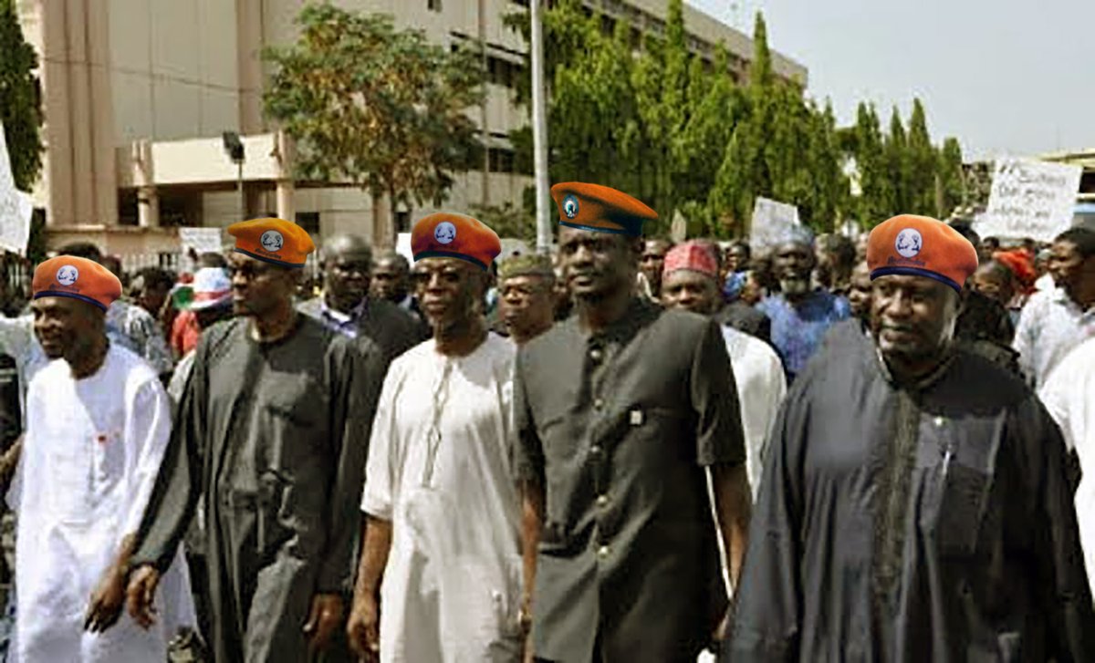 ayemojubar's tweet photo. We won't allow you to burn the bridge that brought you to power.

#EndSARS 
#Lekkitollgate  
https://t.co/6QMvJFjKL3